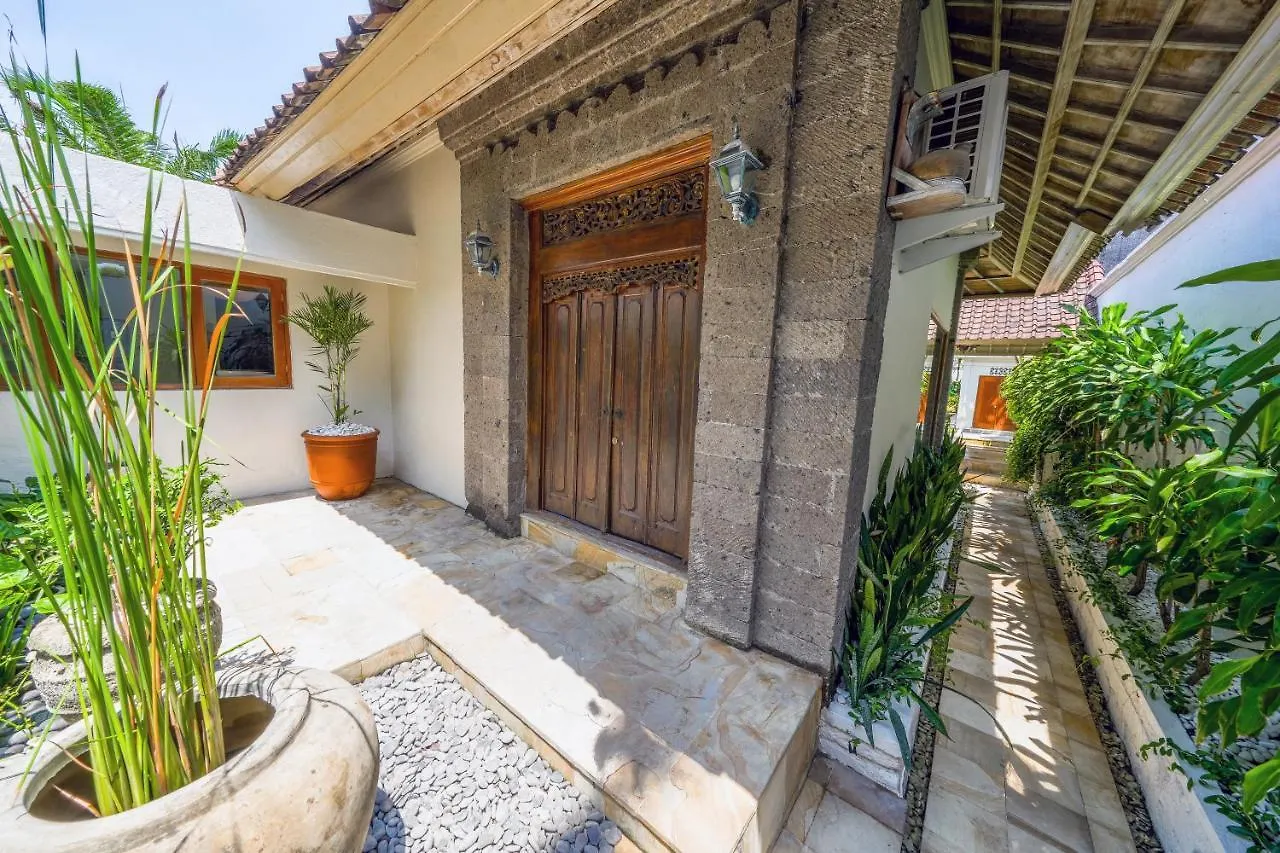 Villa Chandi 2 - Legian - Seminyak - 5 Bedroom 4 Bathroom Villa - Great Location ! Seminyak (Bali)