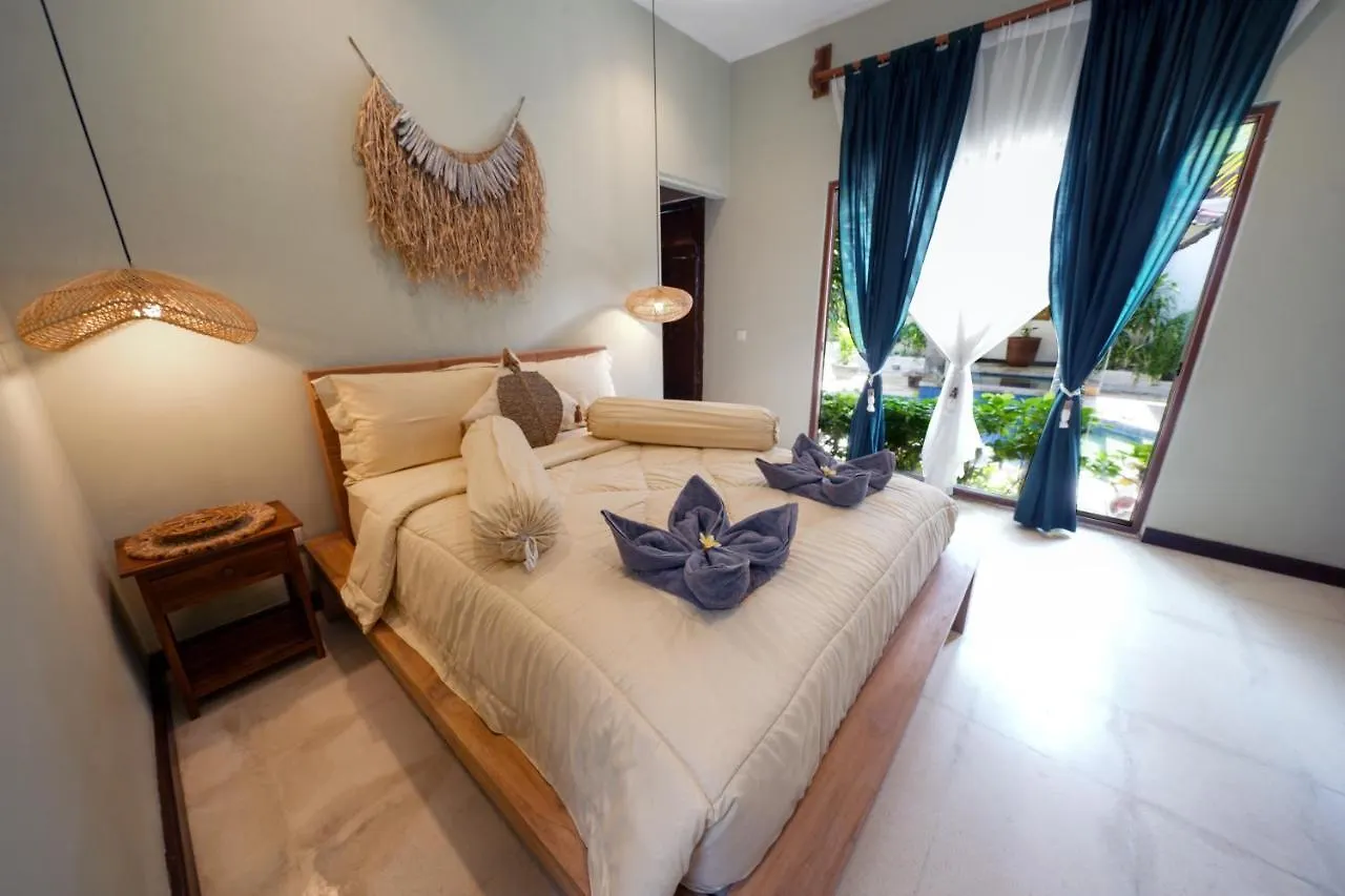 Villa Chandi 2 - Legian - Seminyak - 5 Bedroom 4 Bathroom Villa - Great Location !